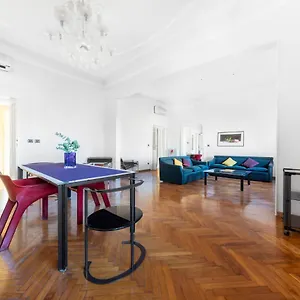 https://getthekey-appartamento-quadrilatero.emilia-romagnahotels.net